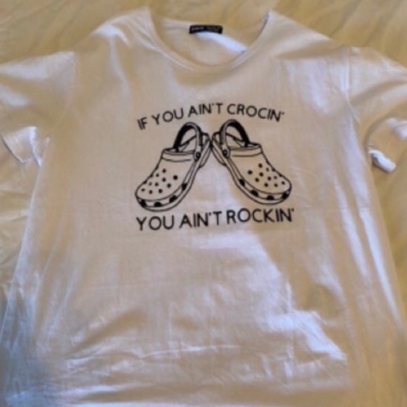 SHEIN white croc shoes shirt - Picture 3 of 3